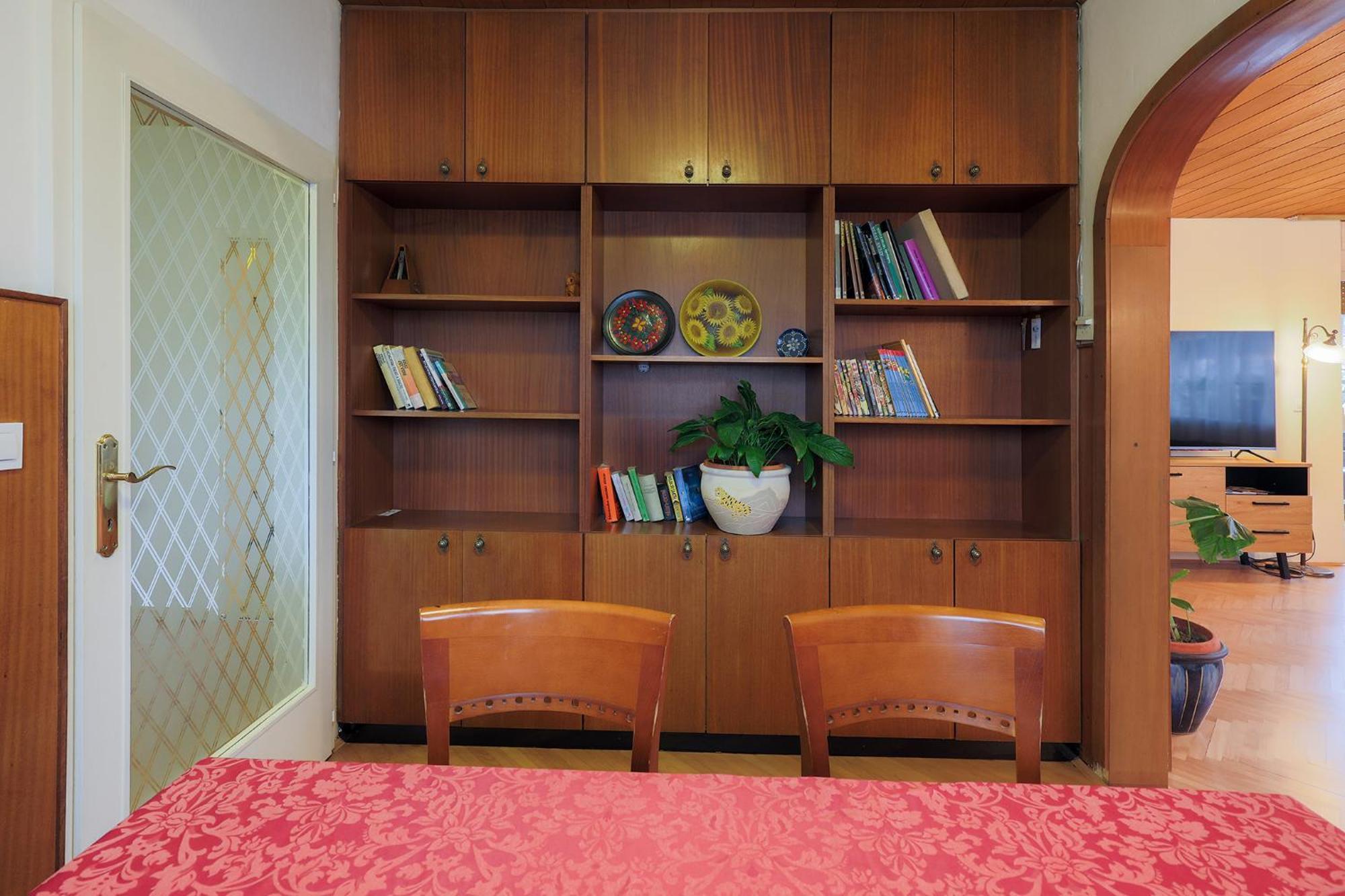 Papas Apartment Лесце Екстер'єр фото